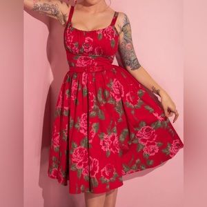 NWT Vixen Rose dress